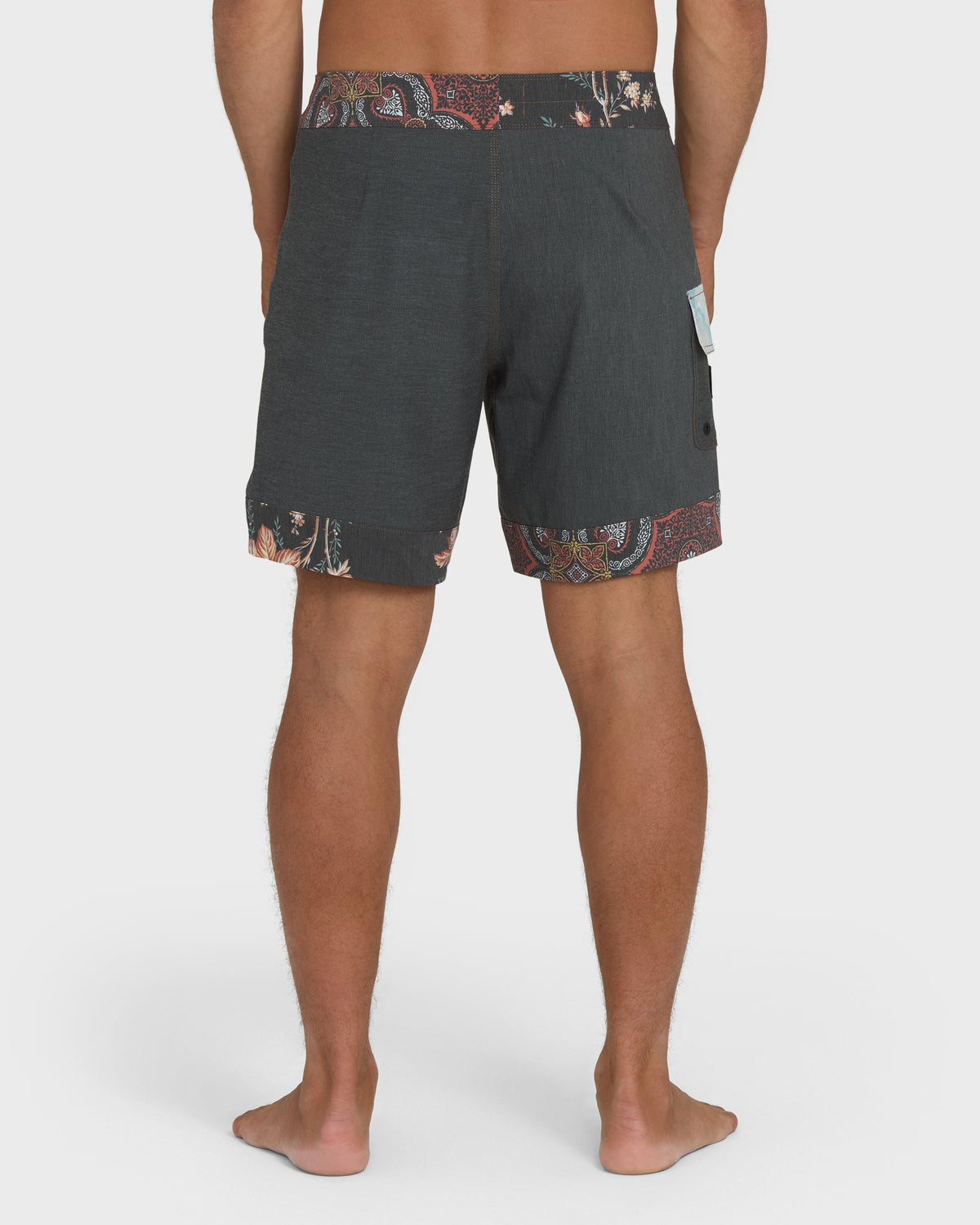 Glide Garage Pro 18 Boardshorts - Black