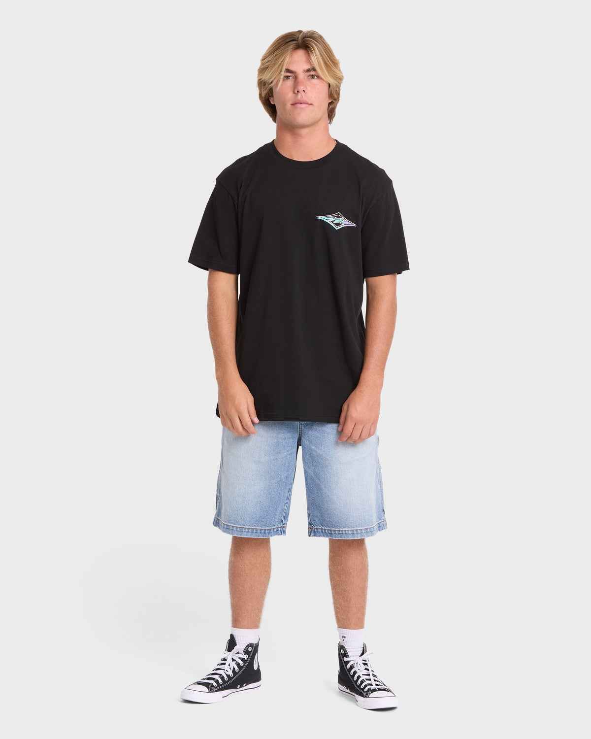 Crayon Wave Premium Short Sleeve Knit T-Shirt - Black